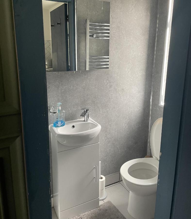 Entire Brand New Serviced Apartment In Moseley Birmingham Ngoại thất bức ảnh